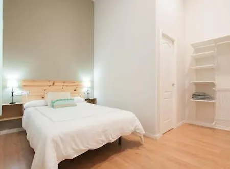 Triana 103 & Гостевой дом