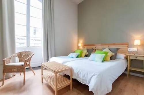 Vendégház Triana 103 &