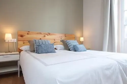 Vendégház Triana 103 &